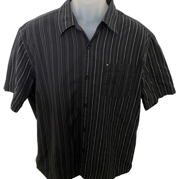 QUIKSILVER Black Stripe Collared Short Sleeve Shirt Men L Large - Picture 1 of 9